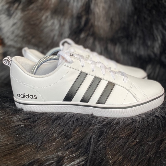 adidas vs pace basketball